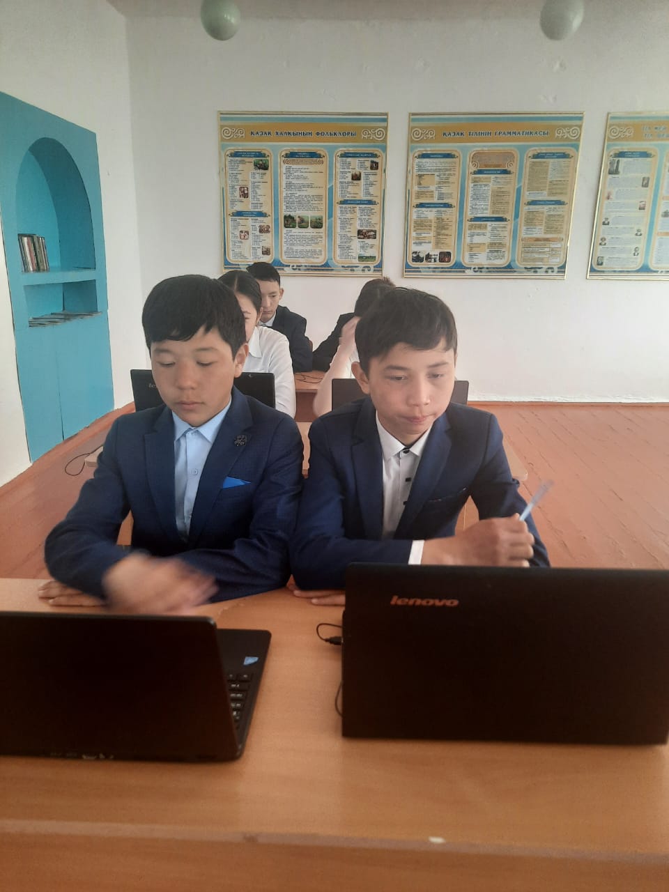 edf66fcb 60a9 4fc2 9ee6 4130e30c60b5